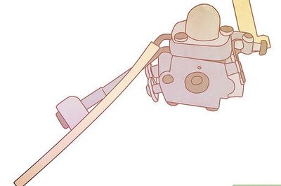 How to Clean a Two Cycle Carburetor