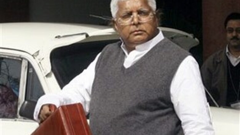 Lalu plays poll card; cuts fare, introduces new trains | Images