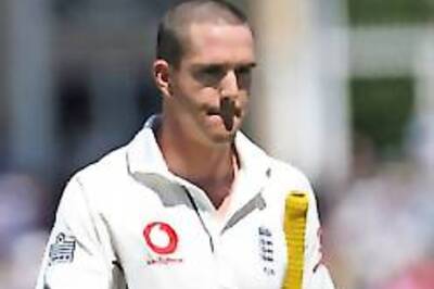 Muralitharan leads Sri Lanka fightback