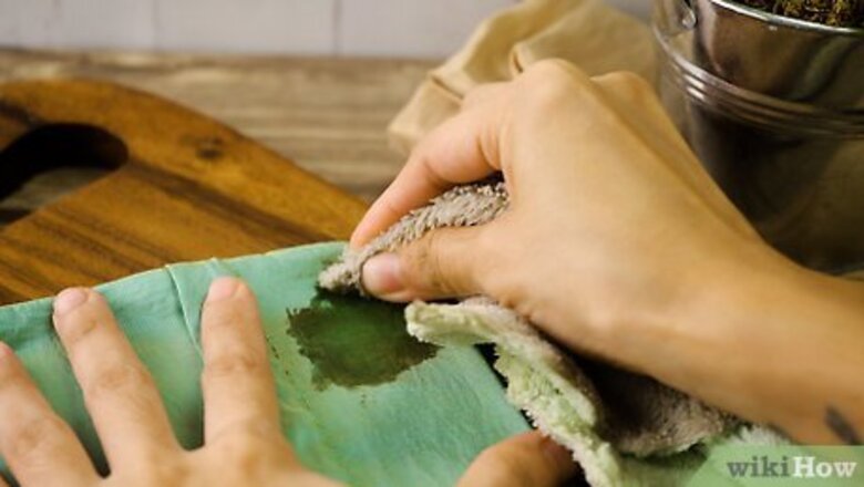 How to Wash Silk Pillowcases by Hand