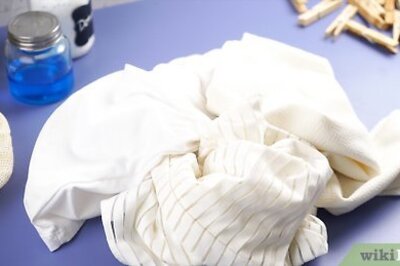 How to Wash Clothes without a Washing Machine