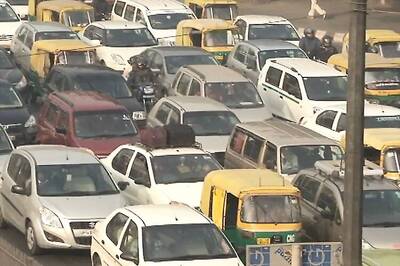 Delhi HC rejects plea on second phase of 'odd-even' formula, calls it 'pre-mature'