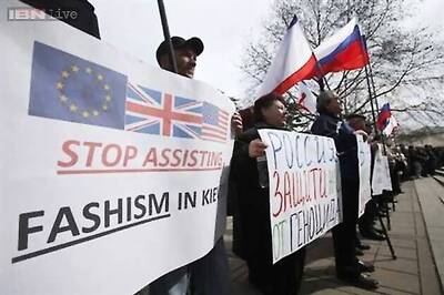 Crimea votes to leave Ukraine, join Russia, Obama orders sanctions