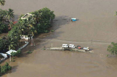 Moody's Cuts India's GDP Forecast to 7.3% from 7.5% Due to Oil Prices