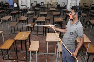 Maharashtra Govt May Close Schools, Colleges Again, Decision Within 15 Days