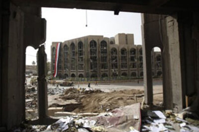 Coordinated blasts in Baghdad kill at least 94