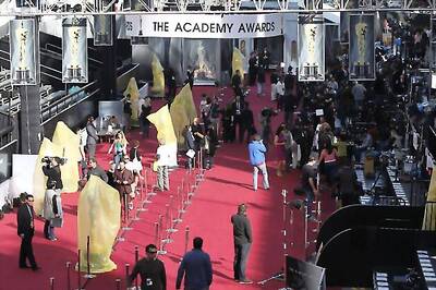 Oscar turns up the power for final rehearsal