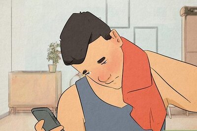 How to Spice Up Your Texts and DMs with the ???? Hot Emoji