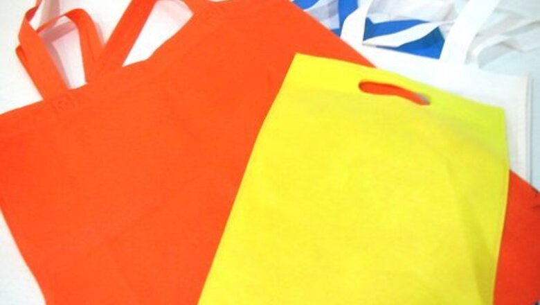 How to Wrap a Present in an Environmentally Responsible Way