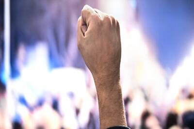 Demanding Permanent Status, 5 Teachers Attempted Suicide Outside Education Ministry Building in Kolkata