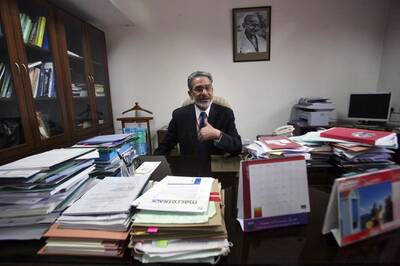 News18 Daybreak | SC Relief for Arrested Activists, RBI's DeMo Report and Other Stories You May Have Missed