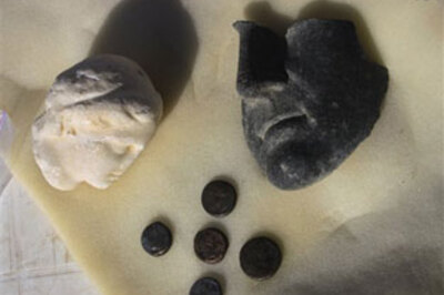 Archaeologists hunt for Cleopatra's tomb in Egypt