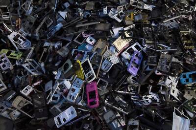 Parliamentary Panel Asks Govt to Evolve Mechanism for E-waste Management