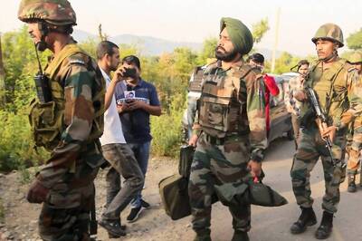 Massive Searches Continue in J&K to Hunt Down Terrorists; DGP Meets Top Army Officer in Jammu