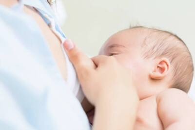 Covid-positive Mothers Should Continue Breastfeeding, Maintain Physical Distancing with Baby Rest of the Time