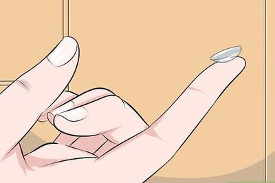How to Tell If a Soft Contact Lens Is Inside Out