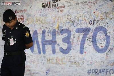 Package found on Australian beach may be linked to missing Malaysian Ailrines flight MH370