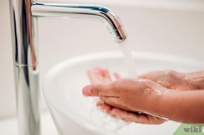 How to Keep Your Glasses Clean