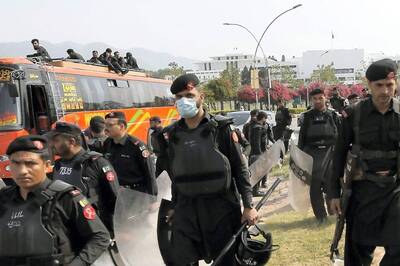 Pakistan: SC Hearing to Continue on Monday, Court Refuses Interim Stay, Urges All for Peace