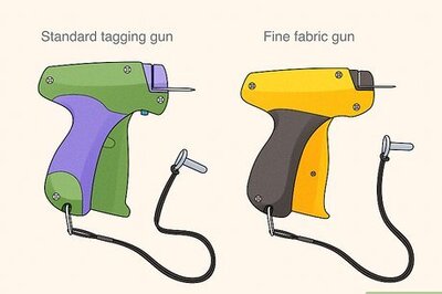 How to Put Price Tags on Clothes