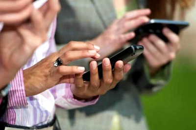 Rising Internet Users, Next Big Thing to Rake in Money for Social Media Platforms