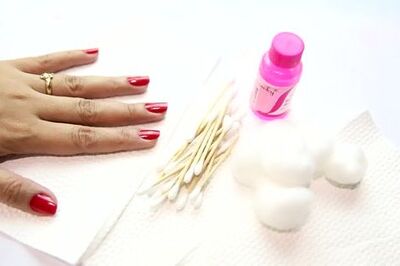 How to Remove Old Nail Polish