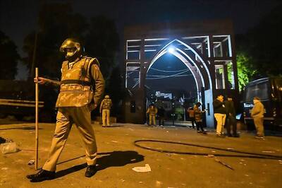 Cops Entered Campus by Force, Beat up Staff and Students: Jamia Millia Islamia Chief Proctor