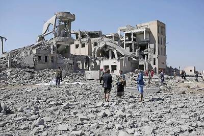 Saudi-led Coalition Carries Out Airstrikes on Yemen Rebel-run Prison Killing Over 100, Injuring Dozens