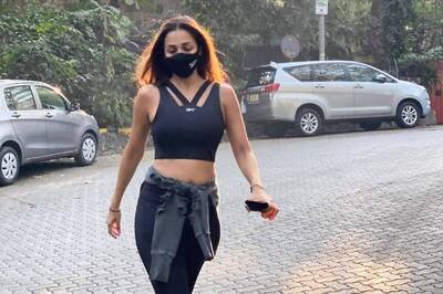 Malaika Arora Shares Pics of People Crowding Bandra's Bandstand, Expresses Concern Over Covid-19