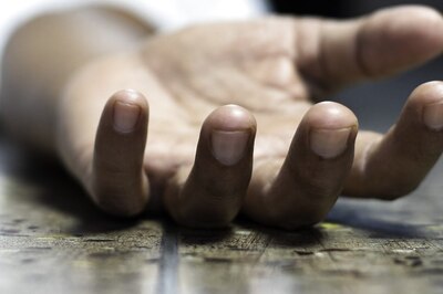 MP Women Carry Kin's Body on Charpoy for 5 Km, Official Says No Hearse Available in Rewa District