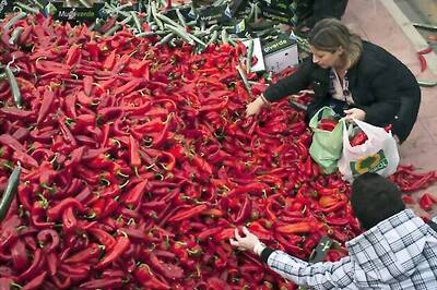 Cold temperatures, chili peppers help burn fat: Study