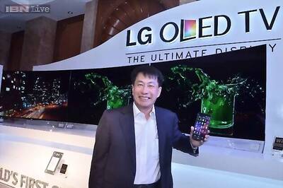 LG aims to sell 500 curved OLED TVs in 2 months
