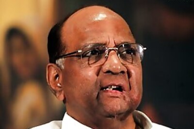 Sharad Pawar praises Narendra Modi for his hard work
