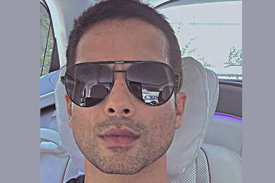 Shahid Kapoor Looks Dashing In New Selfie That You Wouldn't Want To Miss