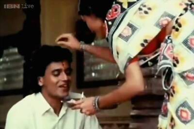 Has Rakshabandhan lost its relevance in Hindi films?