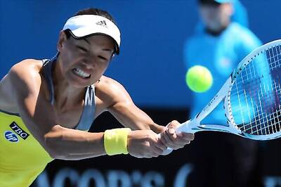 Kimiko Date-Krumm marches into round three
