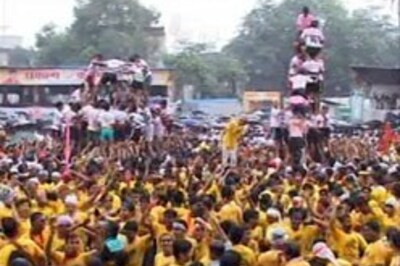 Shiv Sena plays safe against flu, urges modest fest