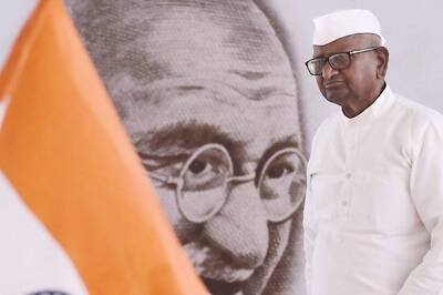 Shiv Sena (UBT) Prods Hazare to Again Lit Torch Against 'Corruption and Dictatorship'