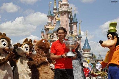 French Open could stay at Roland Garros