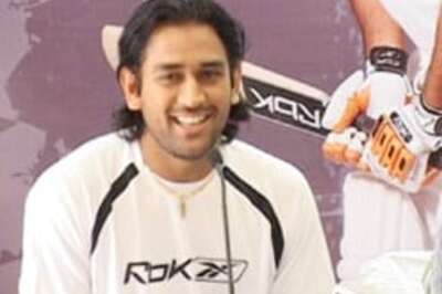 Dhoni fan wants to sell kidney for WC