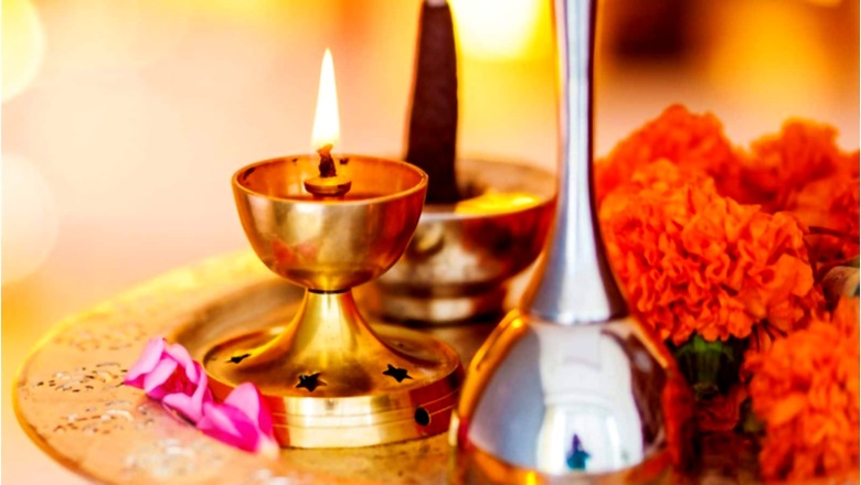 Aaj Ka Panchang, September 17, 2021: Check Out Tithi, Shubh Muhurat, Rahu Kaal and Other Details for Friday