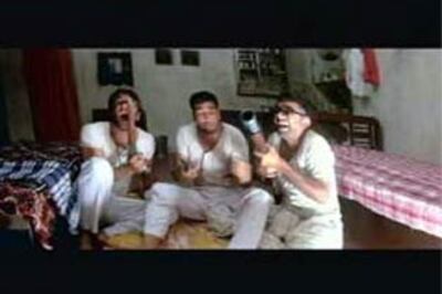 Hera Pheri team reunites for De Dhana Dhan