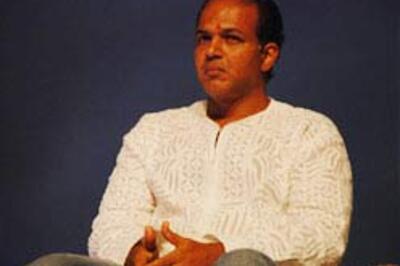 Every Rajput must watch Jodhaa Akbar: Gowariker