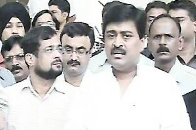 Chavan plays Marathi card, says Marathis first in recruitment