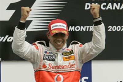 Hamilton wins Canadian Grand Prix