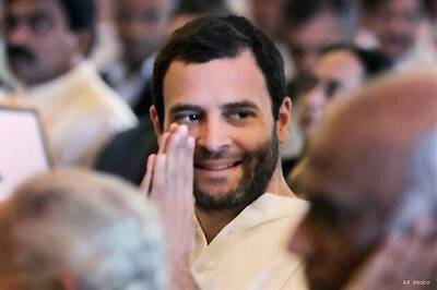 Rahul meets office bearers of Youth Congress, NSUI