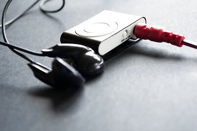 Music streaming 3rd most preferred activity of Internet users in India: Study