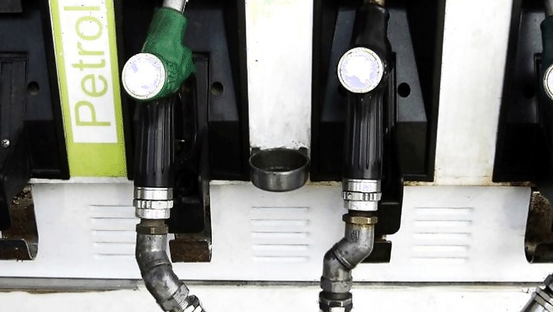 Fitch Ups India's Growth Forecast to 7.4% for FY'19; Cites Oil Prices as Risk
