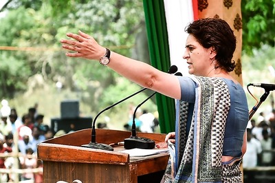 Priyanka Gandhi Calls BJP 'Ahankari', Questions Why Modi Did Not Hear Out Farmers