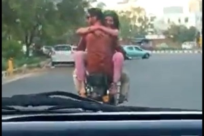Romance On Wheels? This Jaipur Couple's PDA Moment Has Earned Them A Search Warrant